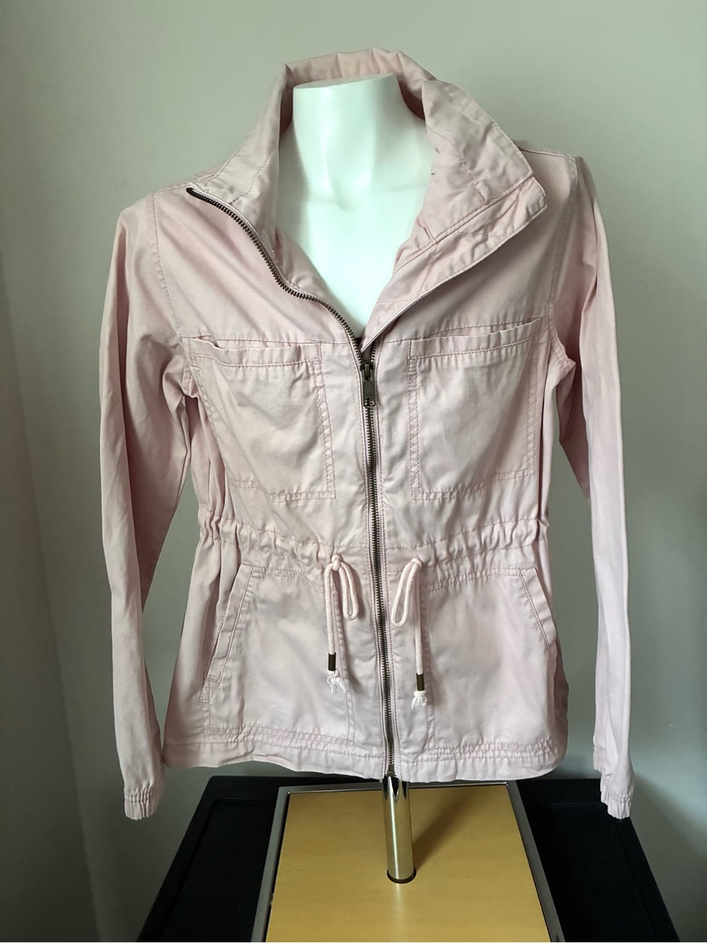 Old Navy Women’s Light Pink Utility Jacket Size Small